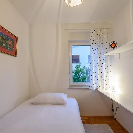 Apartament Kristy *