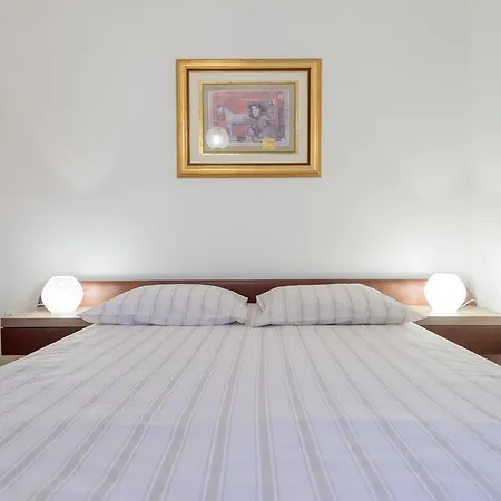 Apartamento Kristy *